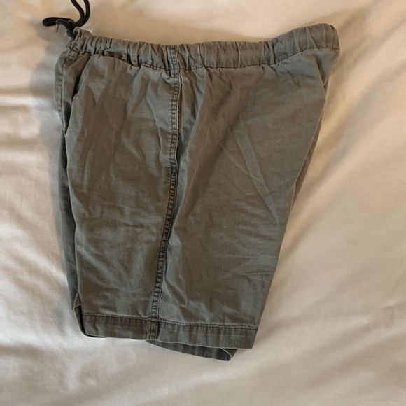 Quiksilver shorts - Picture 2 of 4